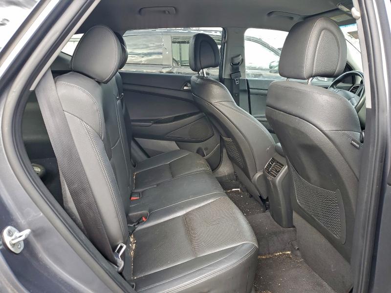 Фото 11 - HYUNDAI TUCSON