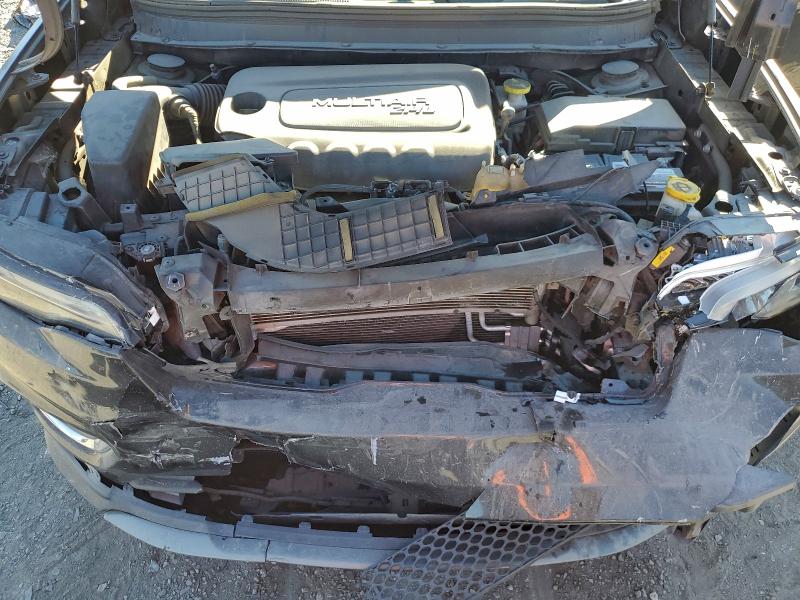 Фото 12 - JEEP GRAND CHER