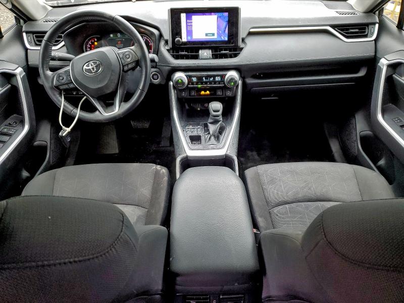 Фото 8 - TOYOTA RAV4