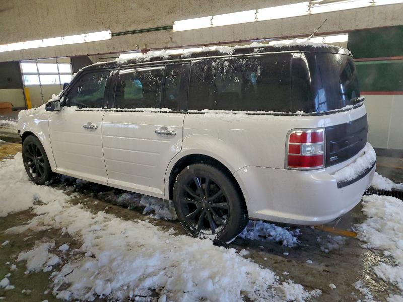 Фото 2 - FORD FLEX