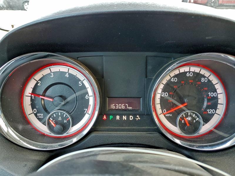 Фото 9 - DODGE CARAVAN