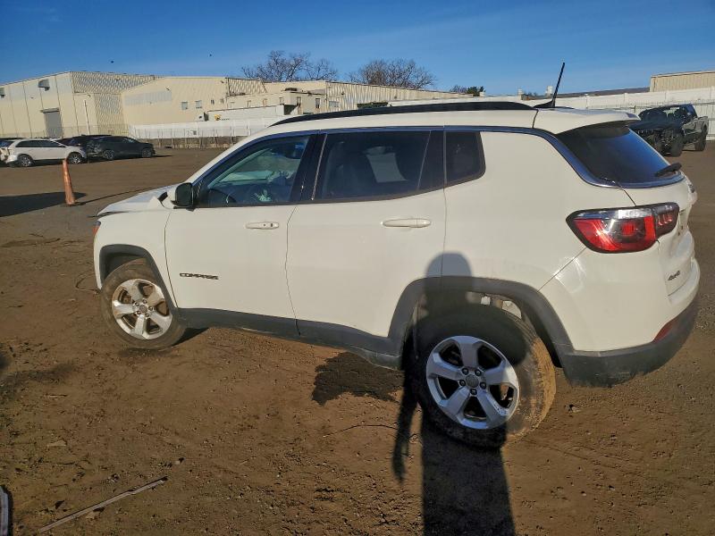 Фото 2 - JEEP COMPASS