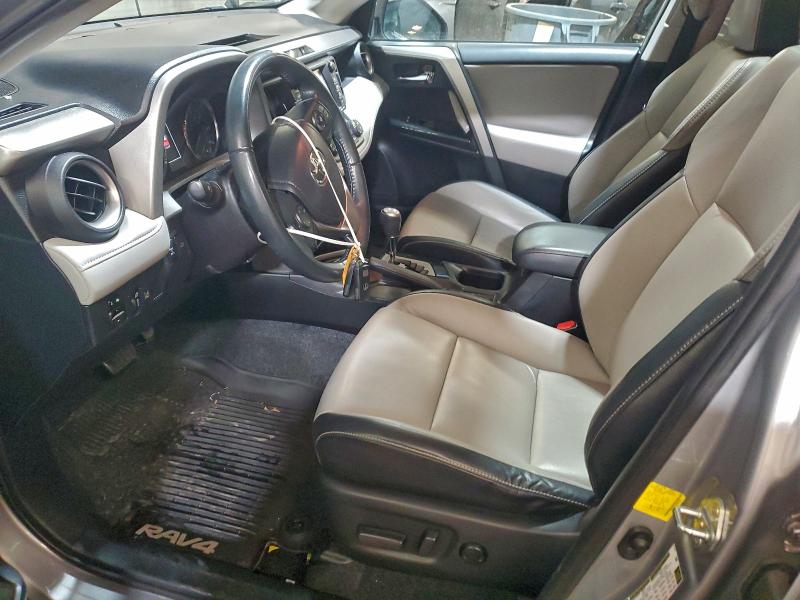 Фото 7 - TOYOTA RAV4