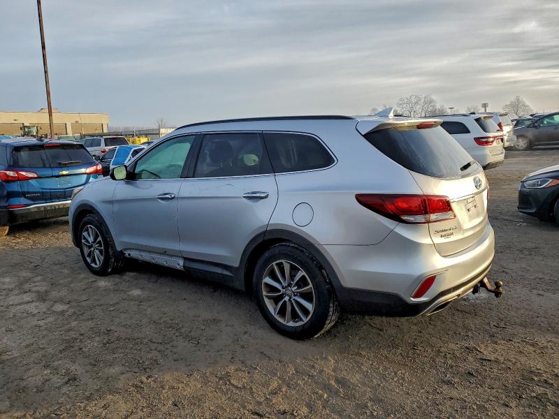 Фото 2 - HYUNDAI SANTA FE