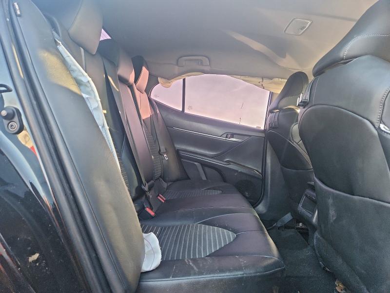 Фото 10 - TOYOTA CAMRY