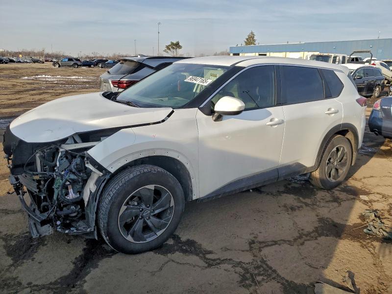 Фото 1 - NISSAN ROGUE