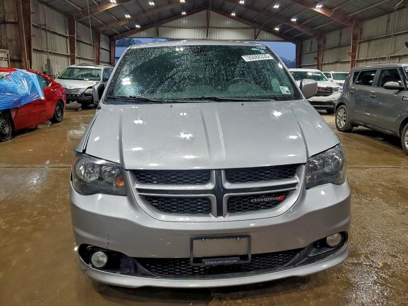 Фото 5 - DODGE CARAVAN