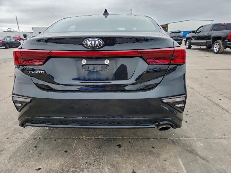 Фото 6 - KIA FORTE