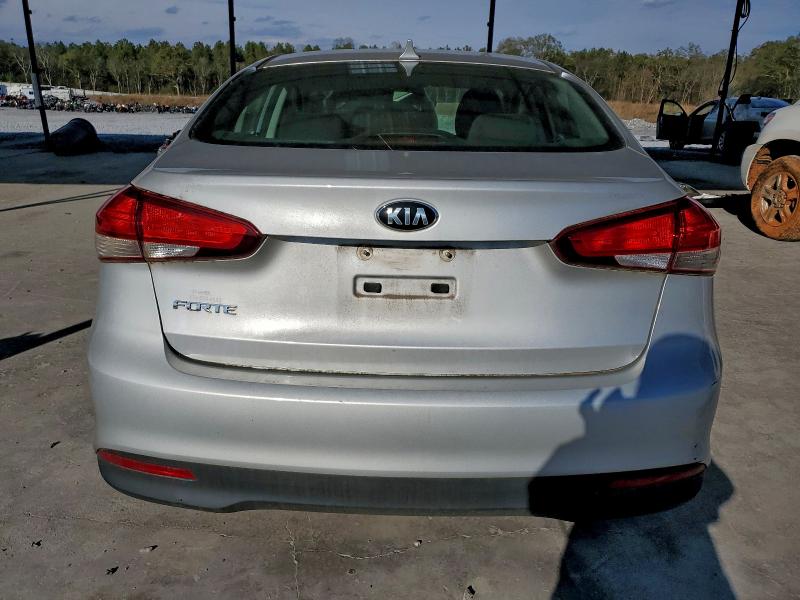 Фото 6 - KIA FORTE