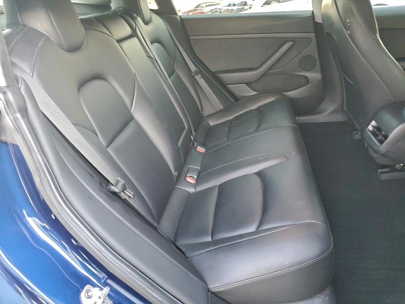 Фото 10 - TESLA MODEL 3