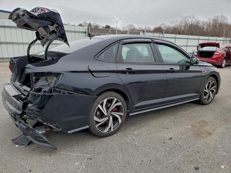 Фото 3 - VOLKSWAGEN JETTA