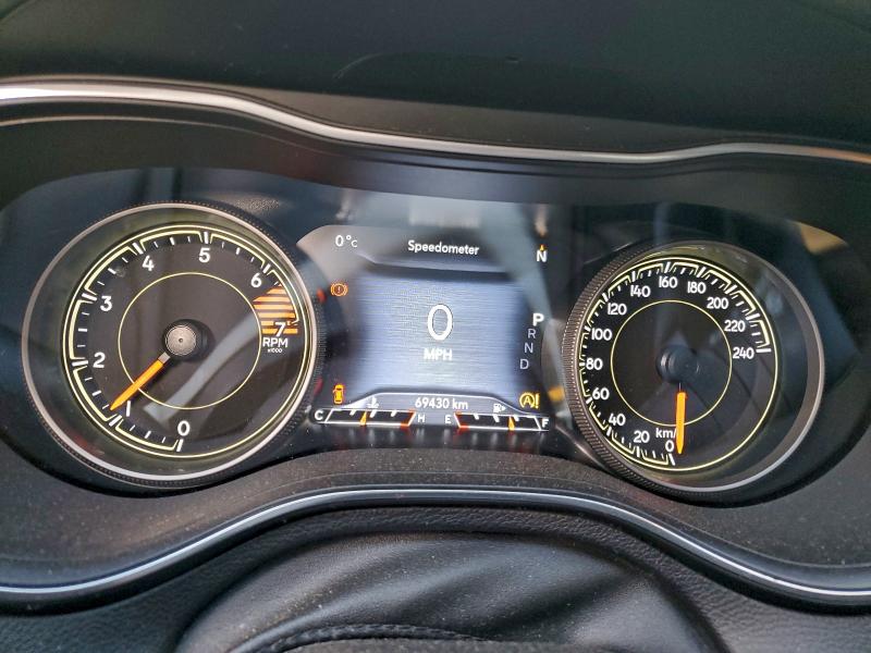 Фото 9 - JEEP GRAND CHER