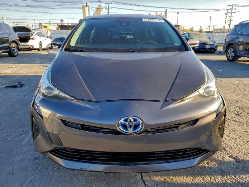 Фото 5 - TOYOTA PRIUS