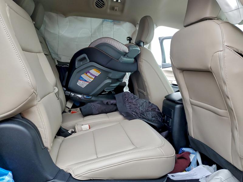 Фото 11 - FORD EXPLORER