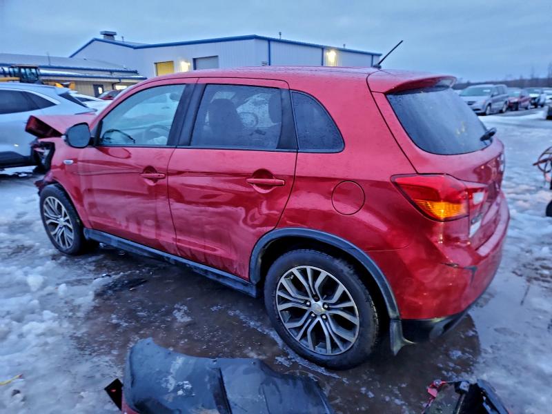 Фото 2 - MITSUBISHI OUTLANDER