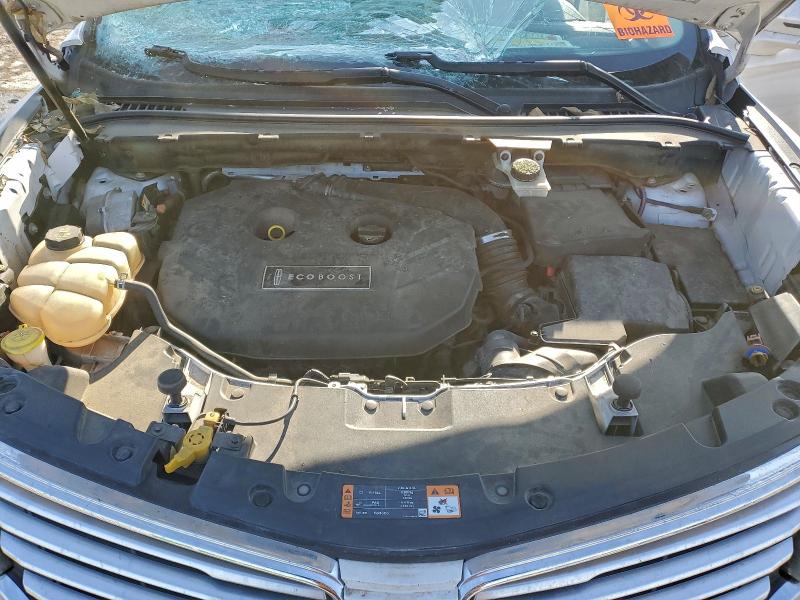 Фото 12 - LINCOLN MKZ