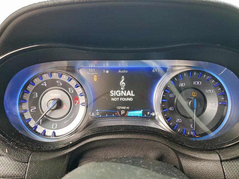 Фото 9 - CHRYSLER 300