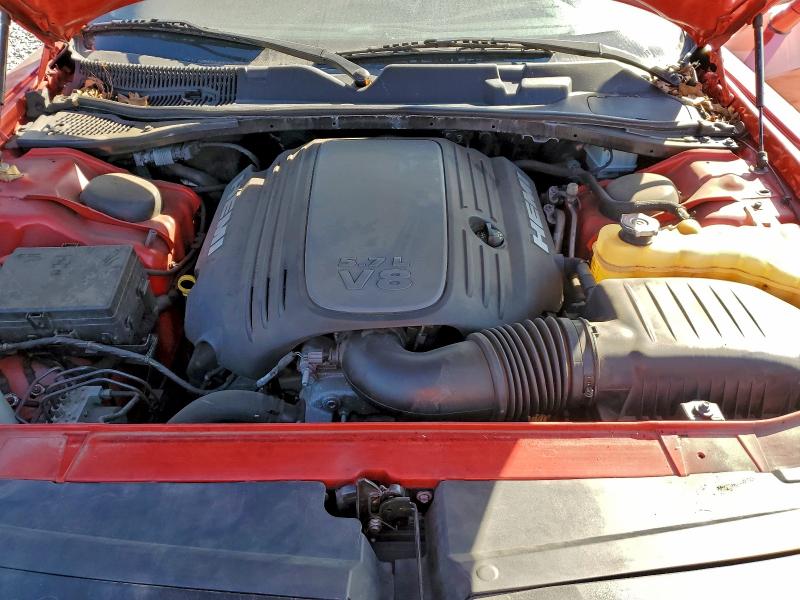 Фото 11 - DODGE CHALLENGER