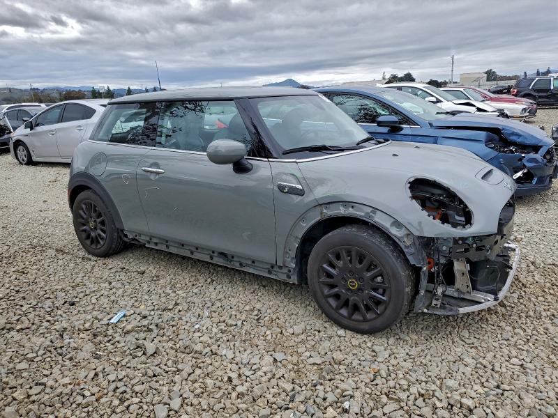 Фото 4 - MINI COOPER