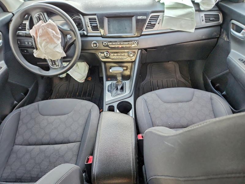 Фото 8 - KIA NIRO