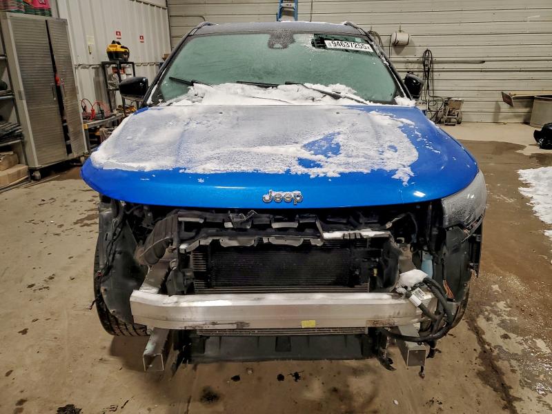 Фото 5 - JEEP COMPASS