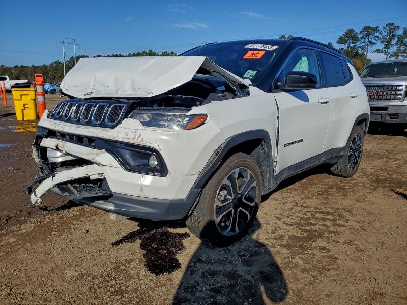 Фото 1 - JEEP COMPASS