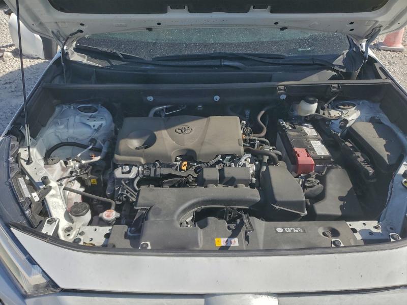 Фото 12 - TOYOTA RAV4