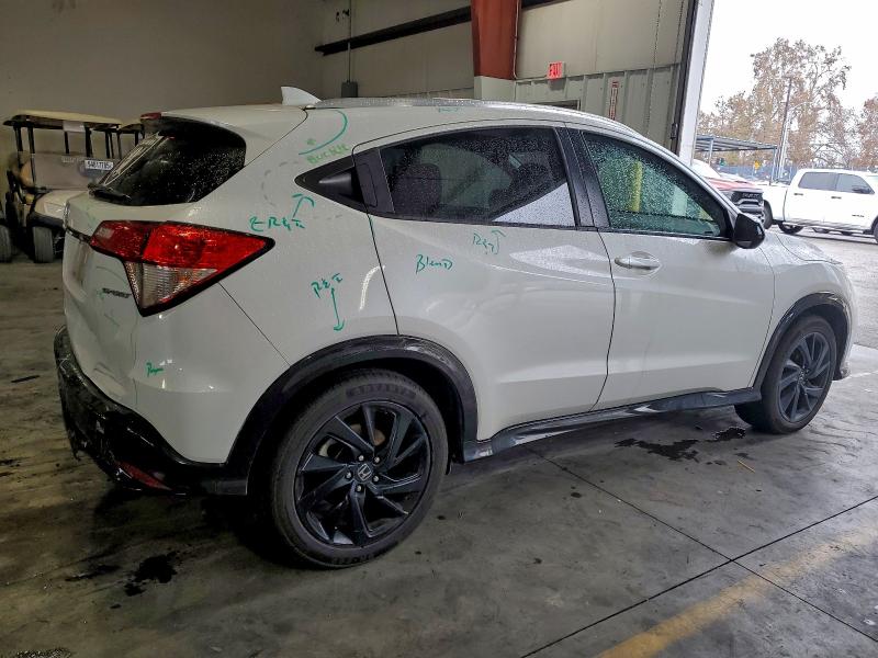 Фото 3 - HONDA HR-V