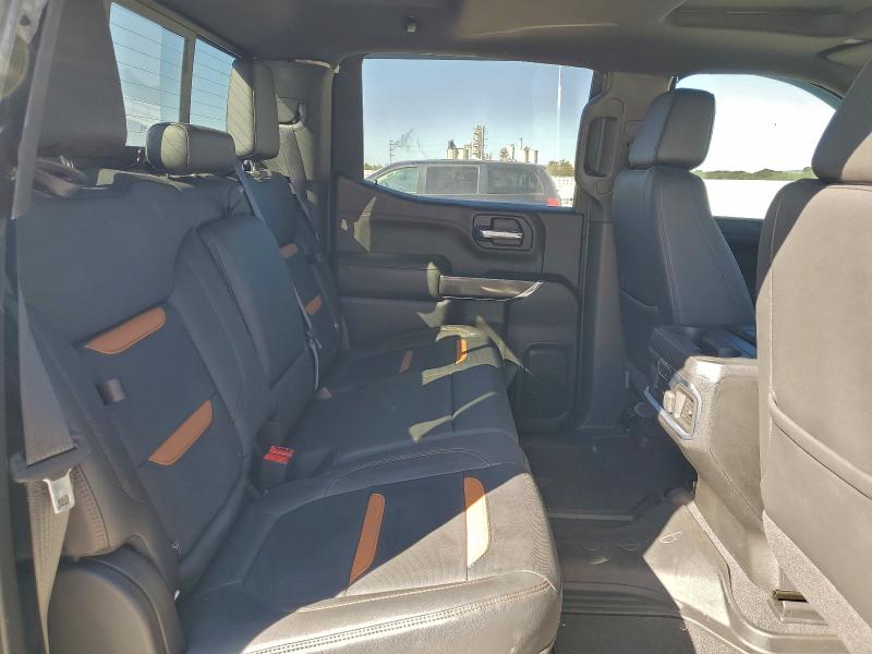 Фото 10 - GMC SIERRA