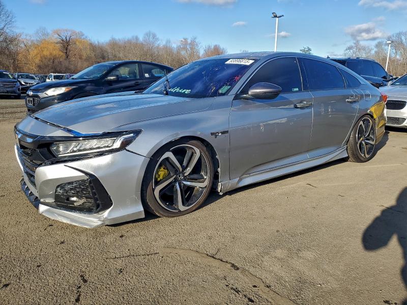 Фото 1 - HONDA ACCORD