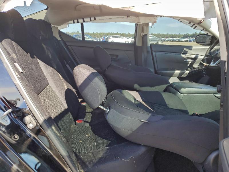 Фото 10 - NISSAN SENTRA