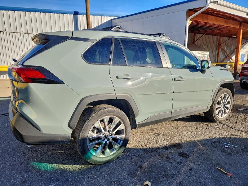 Фото 3 - TOYOTA RAV4