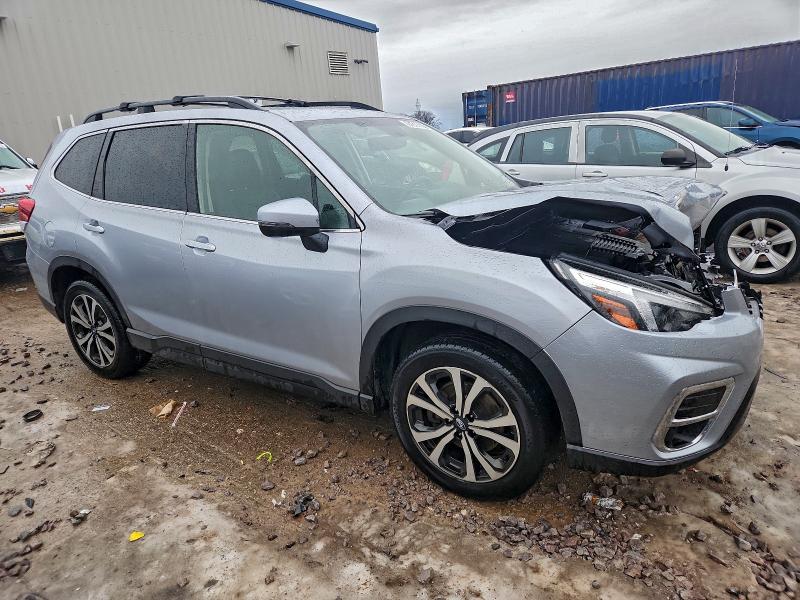 Фото 4 - SUBARU FORESTER