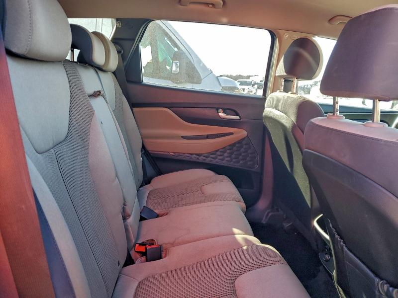 Фото 11 - HYUNDAI SANTA FE