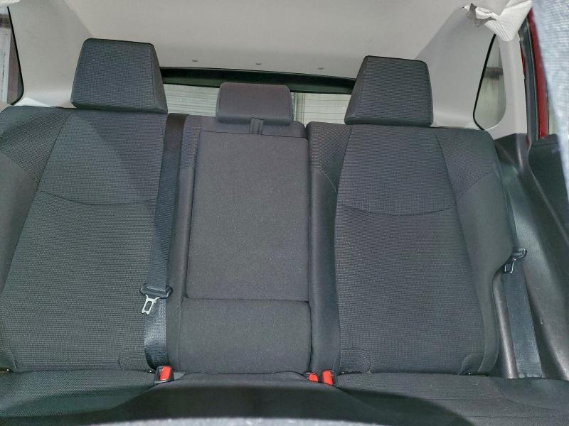 Фото 10 - TOYOTA RAV4