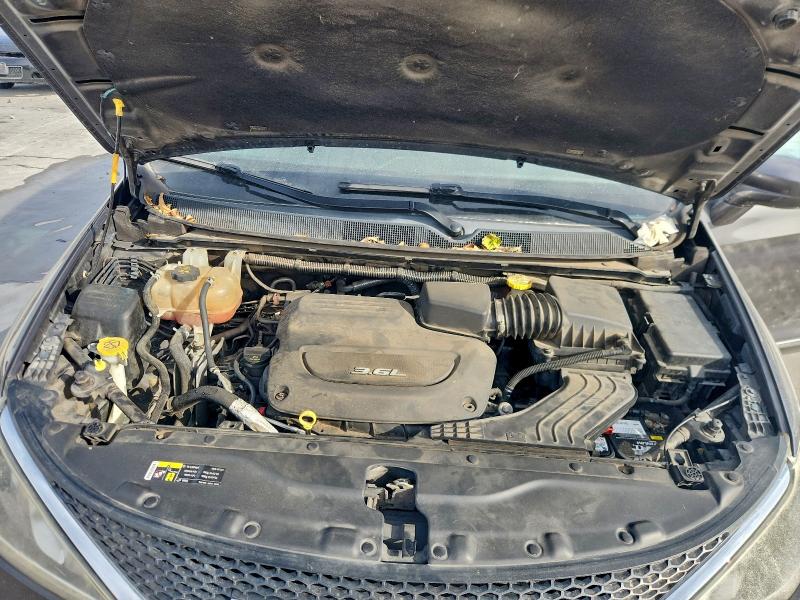 Фото 12 - CHRYSLER PACIFICA