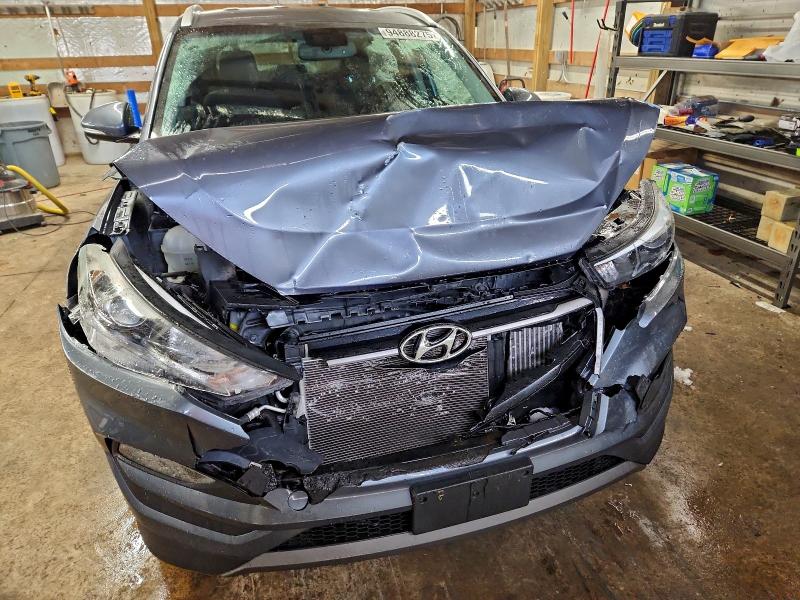 Фото 5 - HYUNDAI TUCSON