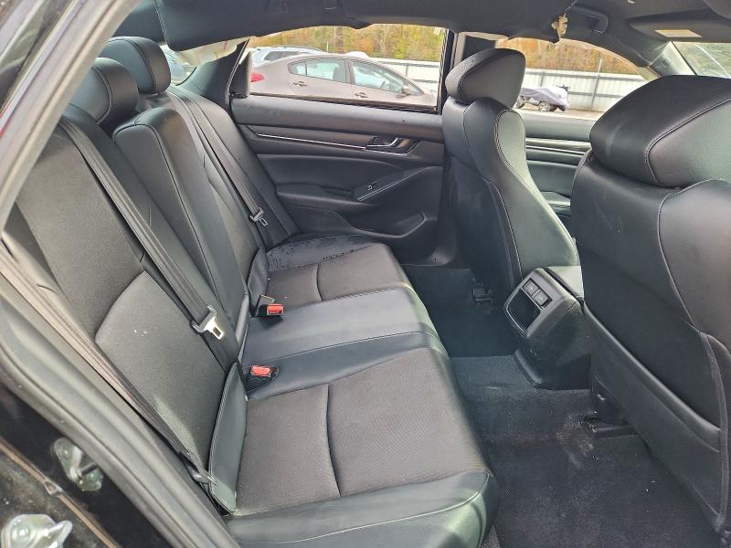 Фото 10 - HONDA ACCORD