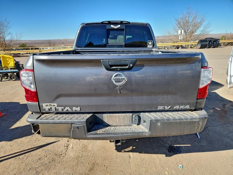 Фото 6 - NISSAN TITAN