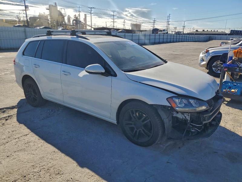 Фото 4 - VOLKSWAGEN GOLF