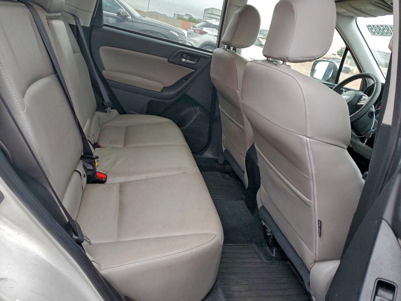 Фото 11 - SUBARU FORESTER