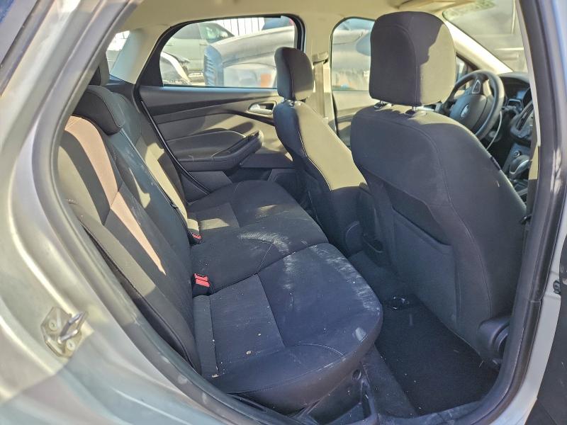 Фото 10 - FORD FOCUS