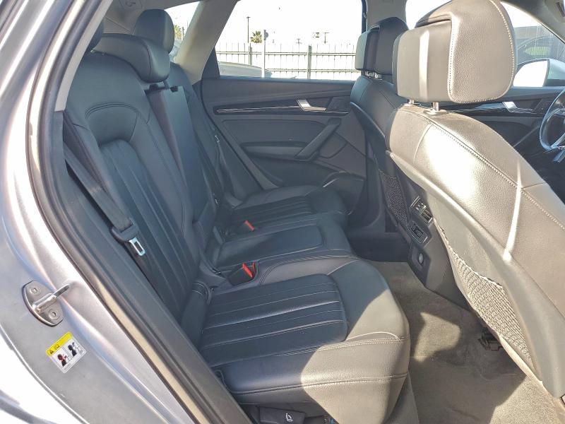 Фото 10 - AUDI Q5