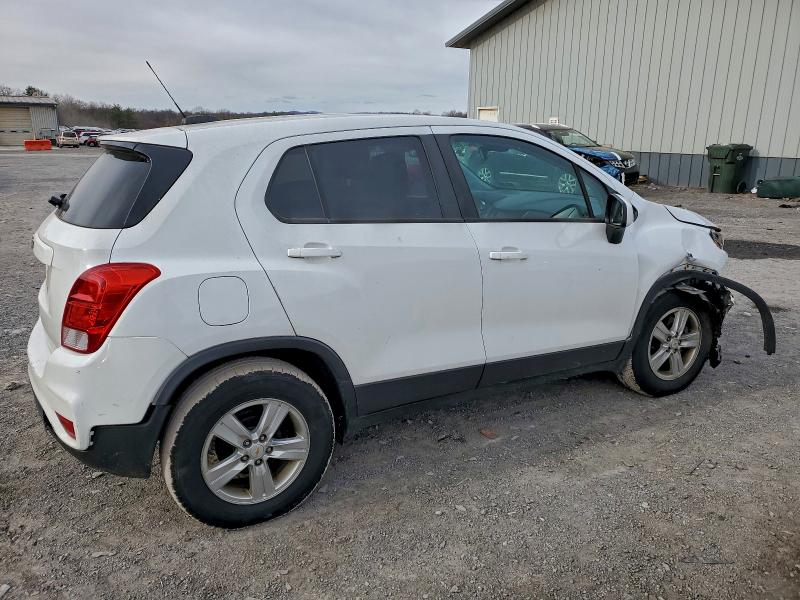 Фото 3 - CHEVROLET TRAX