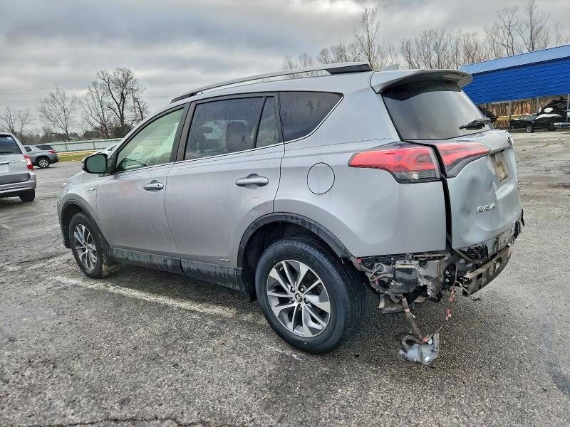 Фото 2 - TOYOTA RAV4