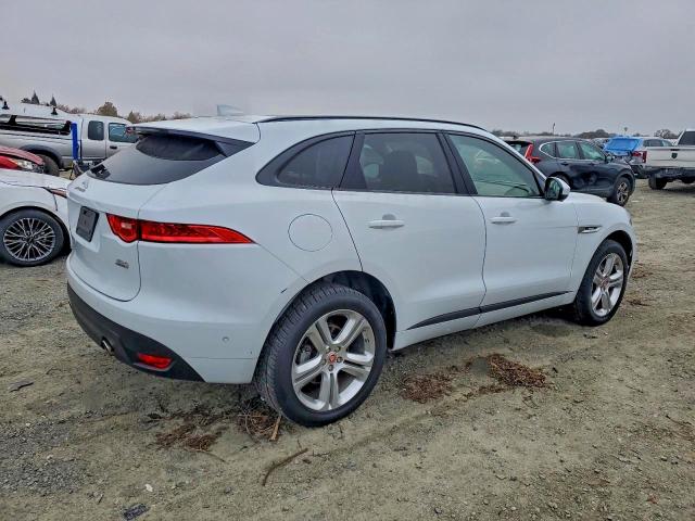 Фото 3 - JAGUAR F-PACE