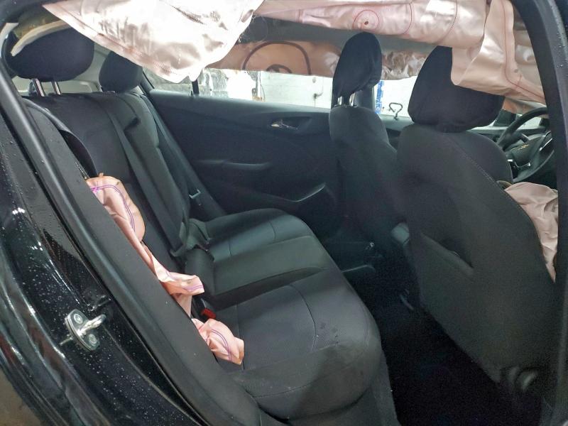 Фото 10 - CHEVROLET CRUZE