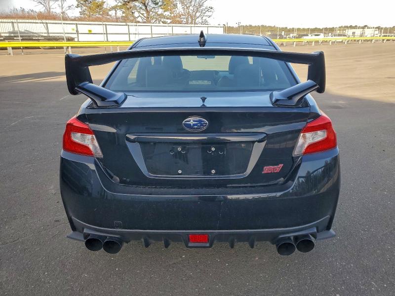 Фото 6 - SUBARU WRX