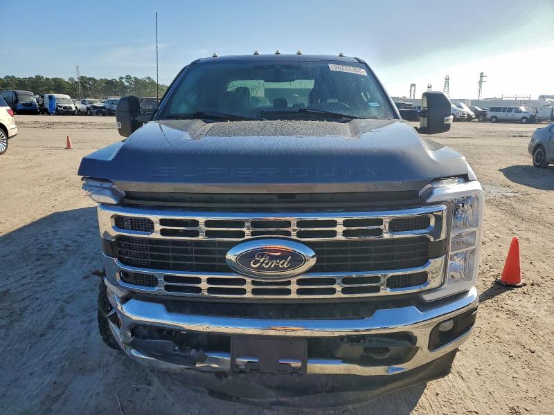 Фото 5 - FORD F350