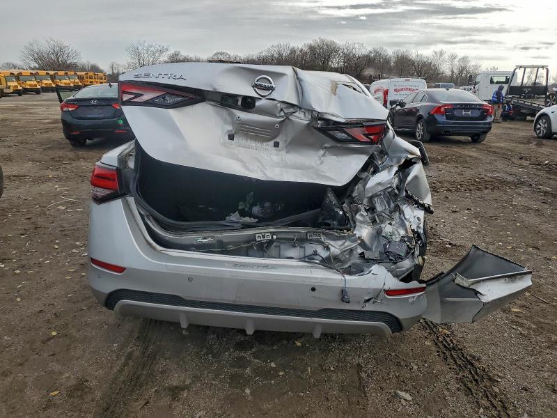 Фото 6 - NISSAN SENTRA